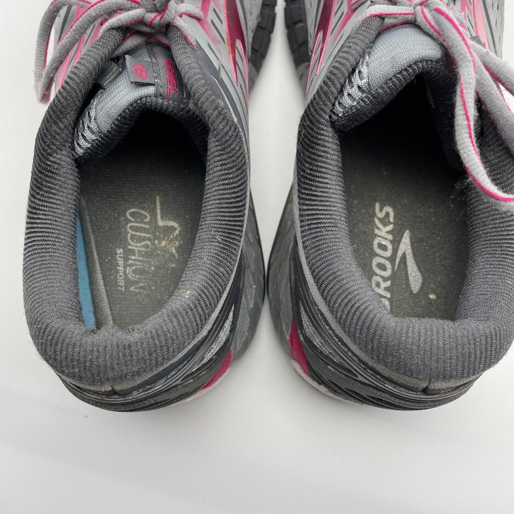 Brooks‎ Woman's Sz 11 Gray and Pink Ariel 18 Running Athletic Tennis Shoes - Picture 9 of 12